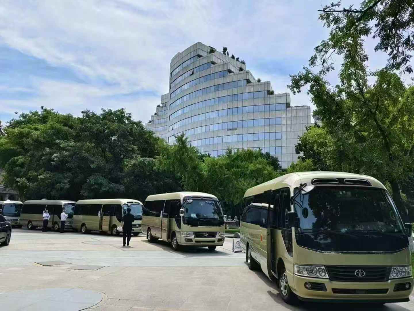 星辉旅游大巴